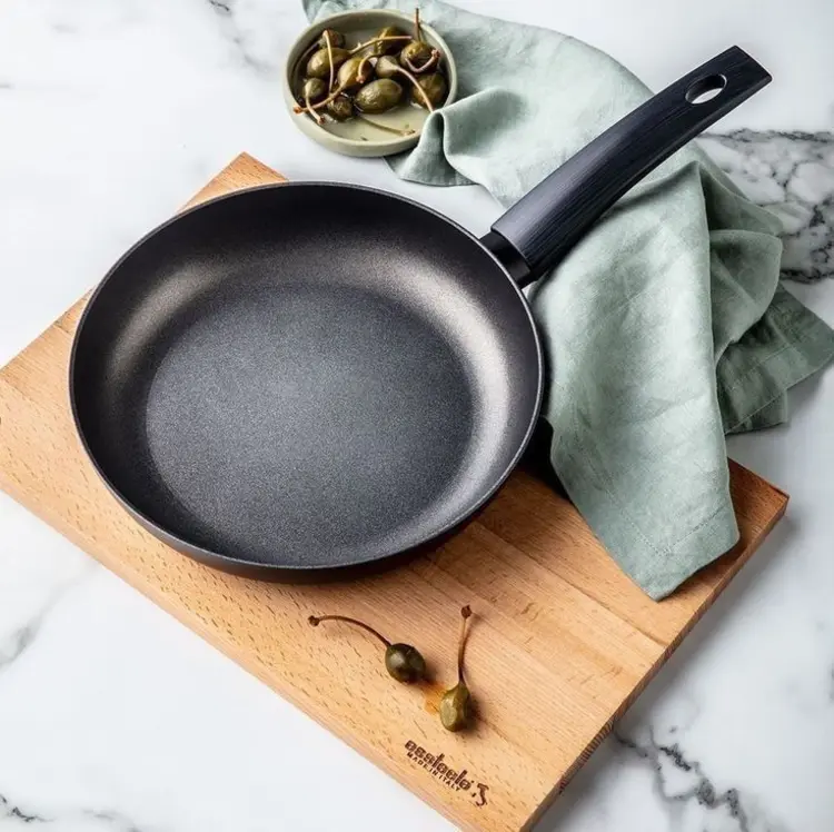 ชุดเครื่องครัวต้อง Watsuno เมื่อคุณภาพ วัสดุ และการออกแบบ มาบรรจบกันในครัวเดียว