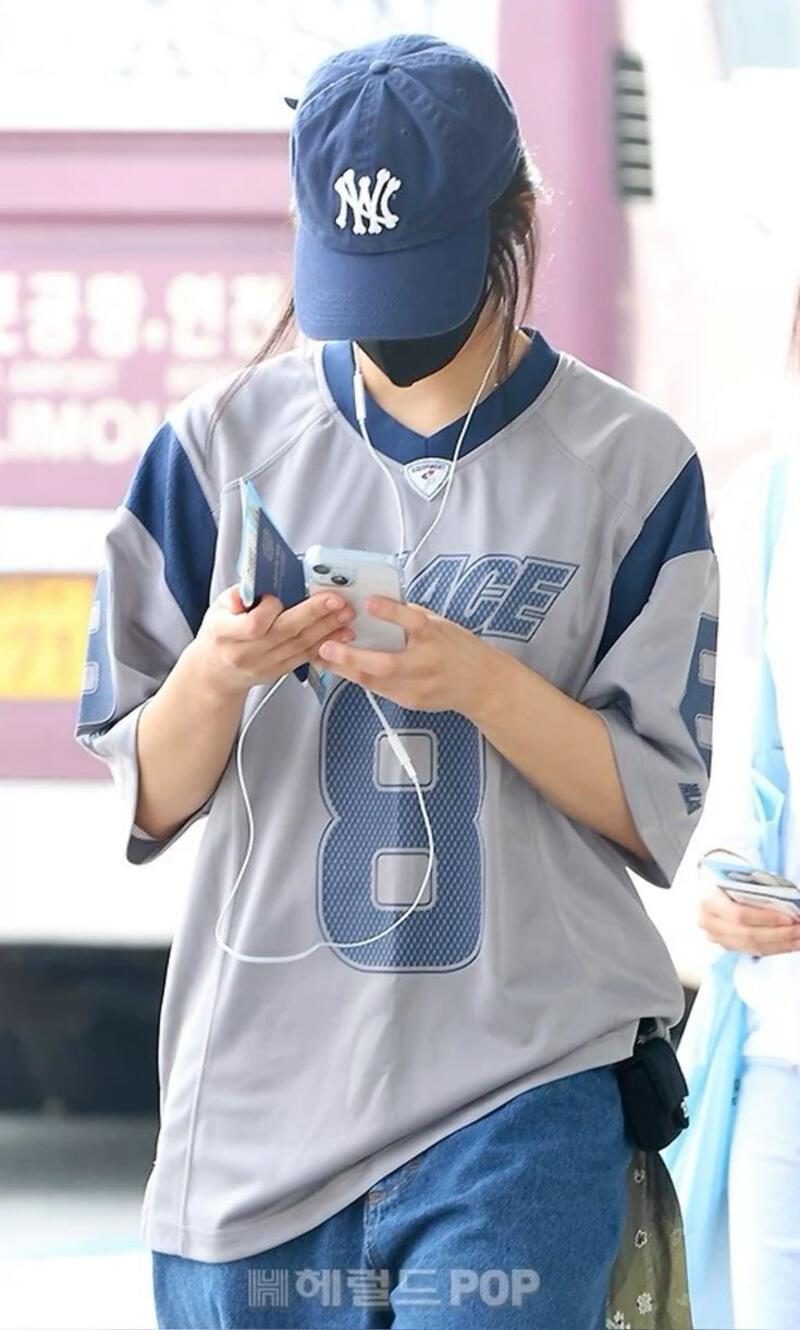 รูปพินเรื่องราว