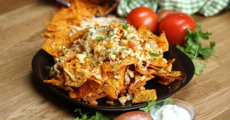 เลย์นาโช่ คืออะไร? ขนมกรอบที่วัยรุ่นไทยติดใจ ความอร่อยที่ต้อง