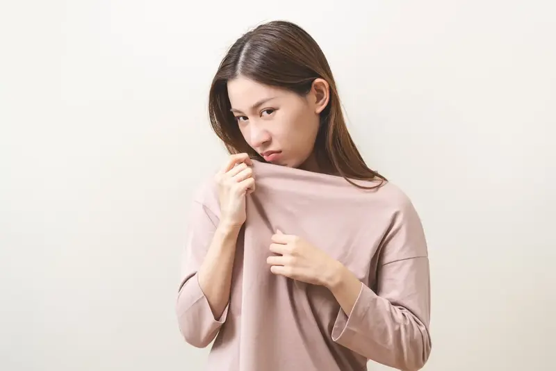 กลิ่นตัวเหม็น ไม่ใช่แค่น่าอาย แต่อาจเป็นสัญญาณร้ายจากภายใน