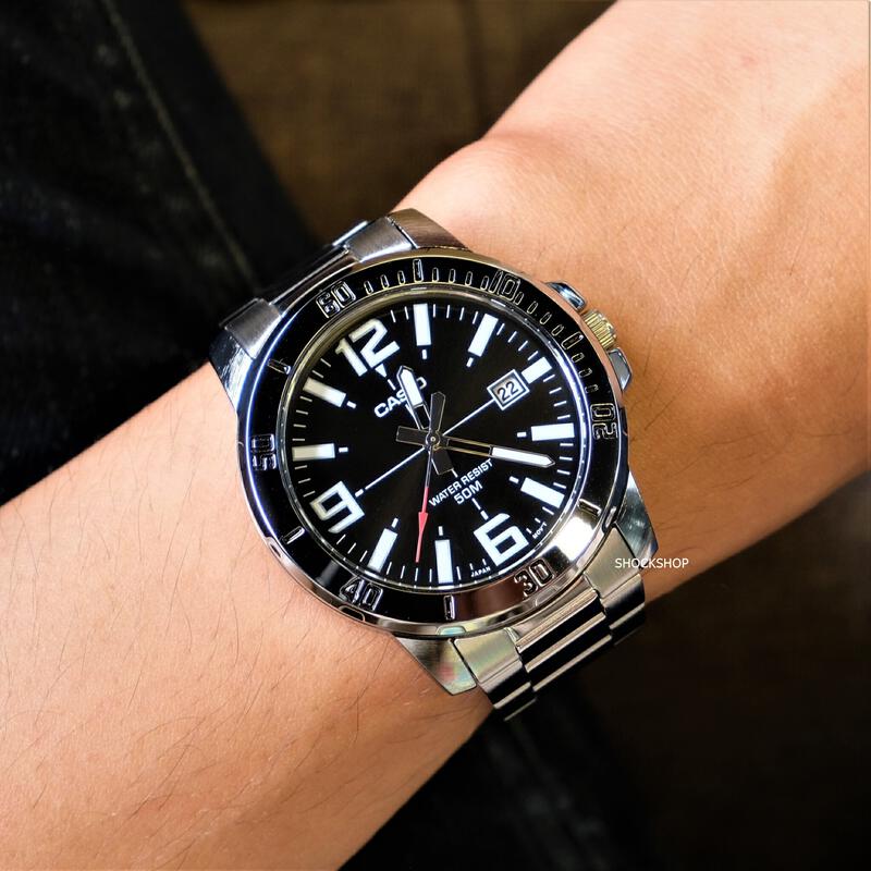 นาฬิกาผู้ชาย Casio รุ่น MTP-VD01D-1B คาสิโอ - นาฬิกาเห็นแล้วช็อค นาฬิกา Casio  รุ่นอื่น ๆ : Inspired by LnwShop.com (v2)