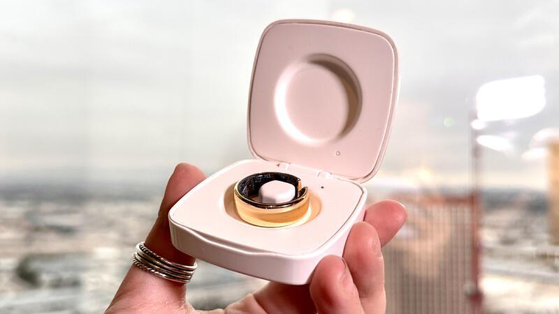 The awesome new Evie smart ring beats Oura in one major way | Tom