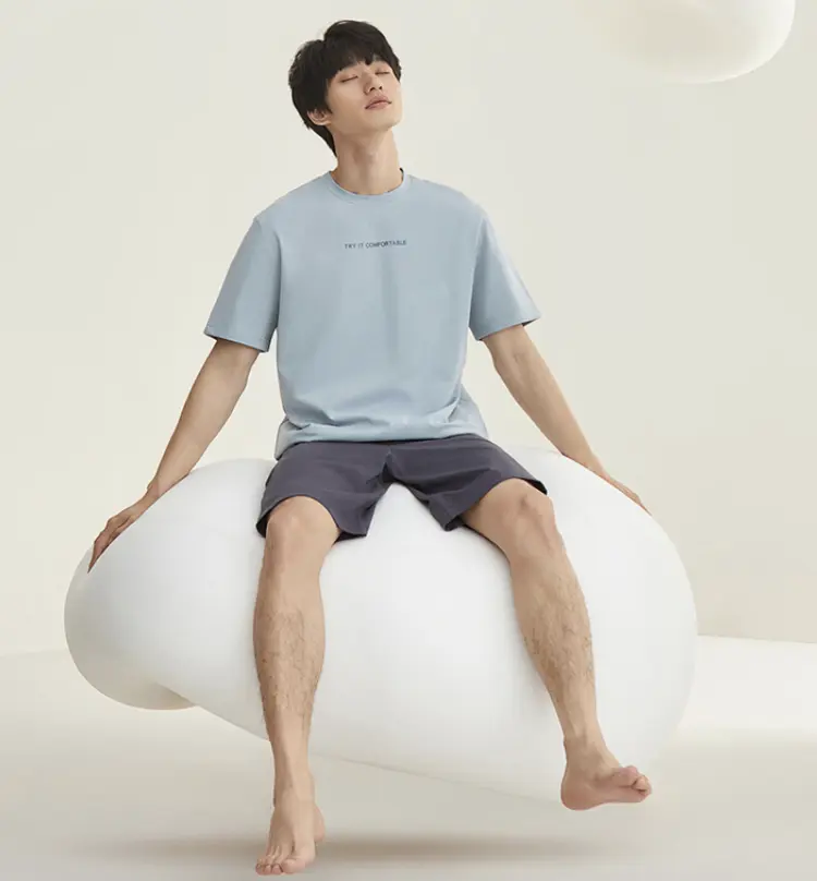 ก้าวสู่อิสรภาพ | รองเท้าผ้าใบดีไซน์เรียบง่ายเพื่อปลดล็อกชีวิตที่ผ่อนคลายให้กับเท้าของคุณ