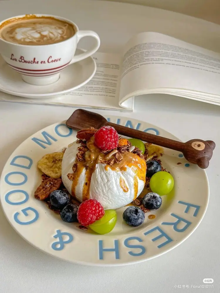 🥣 กรีกโยเกิร์ต: ซูเปอร์ฟู้ดแห่งยุค กับประโยชน์ที่มากกว่าความอร่อย