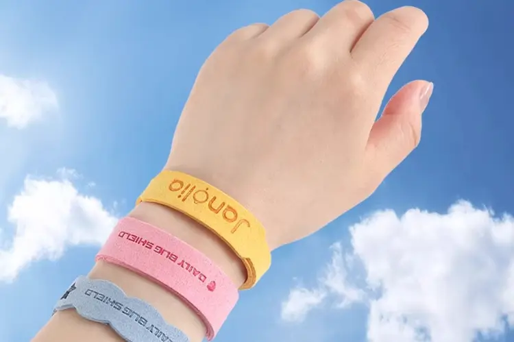 หมดปัญหายุงกัดอีกต่อไป - สายรัดข้อมือกันยุง ช่วยให้คุณปลอดภัยตลอดหน้าร้อน