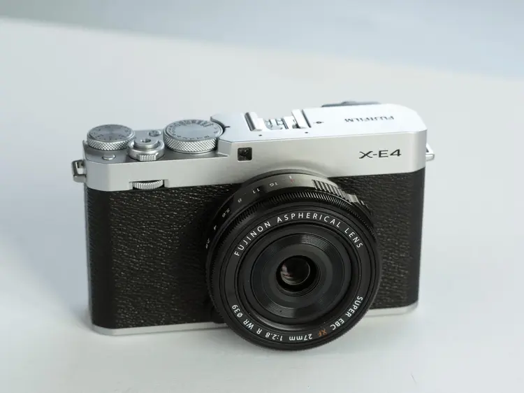 รีวิวกล้อง Fujifilm X-E4