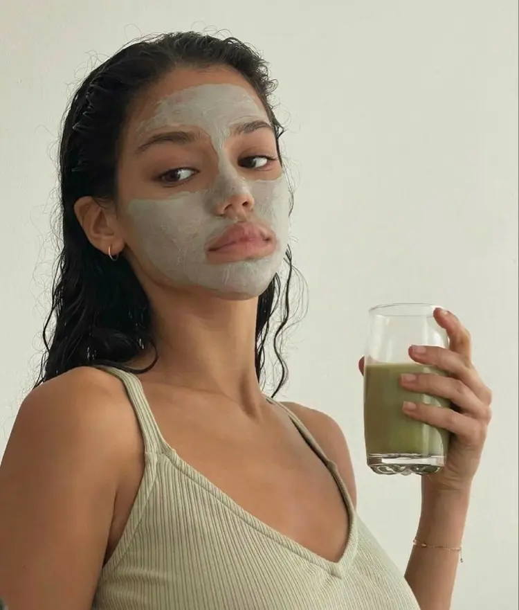 มาส์กโคลน ทาตอนไหนก็สบายใจ ล้างหน้าแล้วหน้าสะอาดชุ่มชื้นทันที