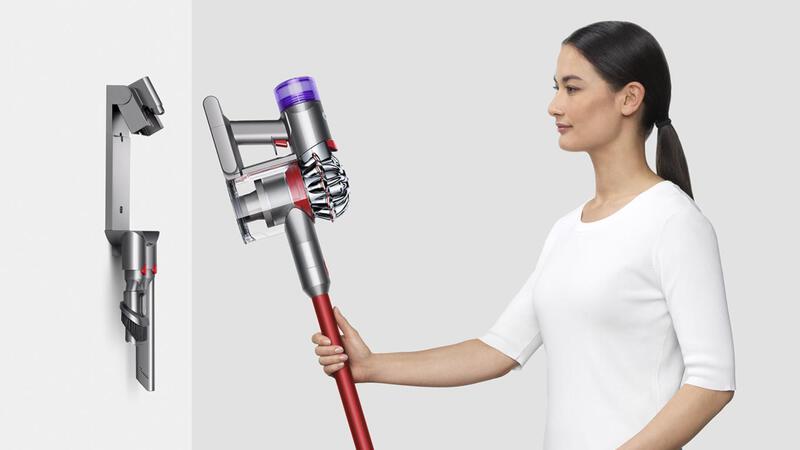 เครื่องดูดฝุ่นไร้สาย Dyson V8 Slim™ Fluffy (สีนิกเกิล/สีแดง)