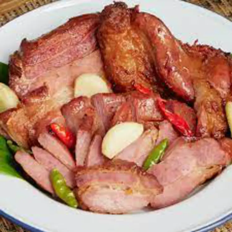 แหนมหมูเบค่อน – เมนูฟิวชันแซ่บ กินเพลินทุกคำ