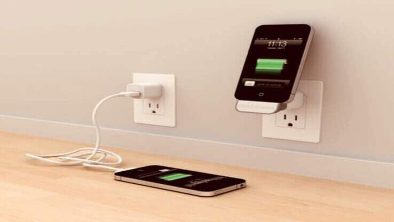 แนะนำ 5 วิธีการชาร์จแบตมือถือที่ถูกต้อง -