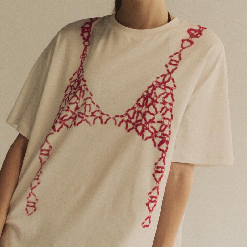 Product image PIPATCHARA SABINA Oversized T-shirt -  White/Red 1