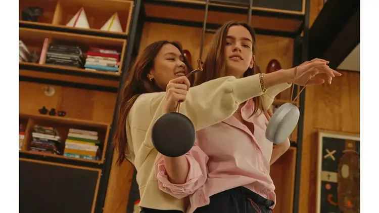 ลำโพงพกพาที่ไม่ใช่แค่สวย แต่เสียงใสเกินคาด!