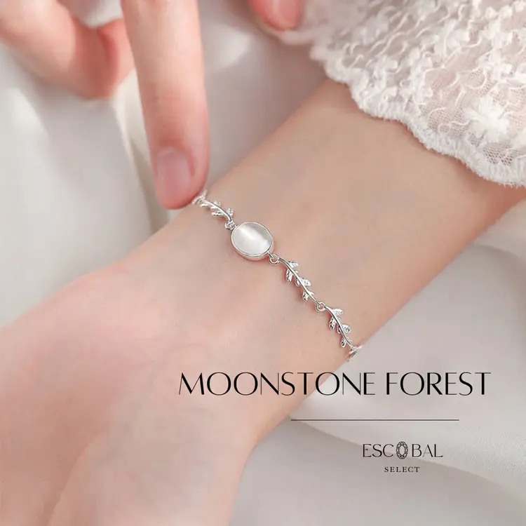 Escobal: MOONSTONE FOREST, A1
