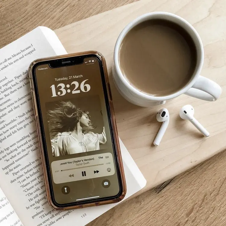 ประโยชน์ของการฟังเพลงตอนทำงาน 🎧✨