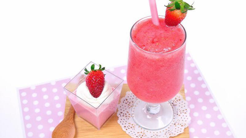 น้ำสตรอเบอร์รี่ปั่น - สตรอเบอร์รี่สมูทตี้ Strawberry Smoothie - YouTube