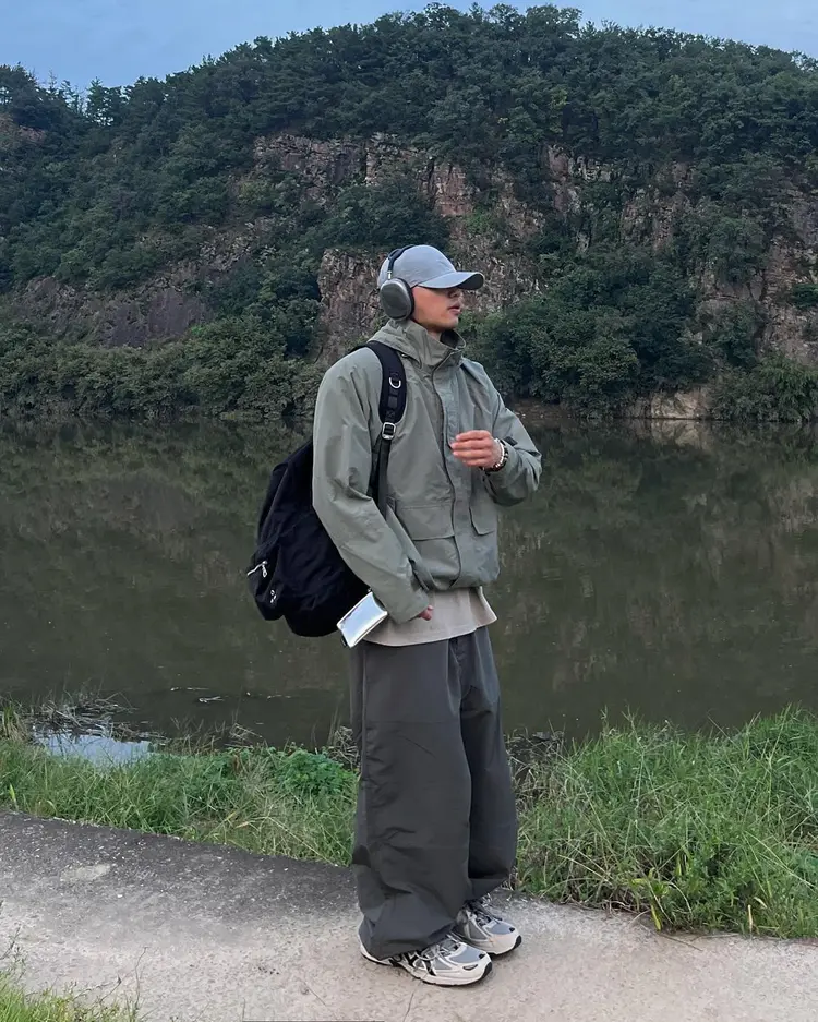 ลมหนาวมาแล้ว! รับลมแบบไม่ป่วยแค่มีเสื้อกันลมติดตัว