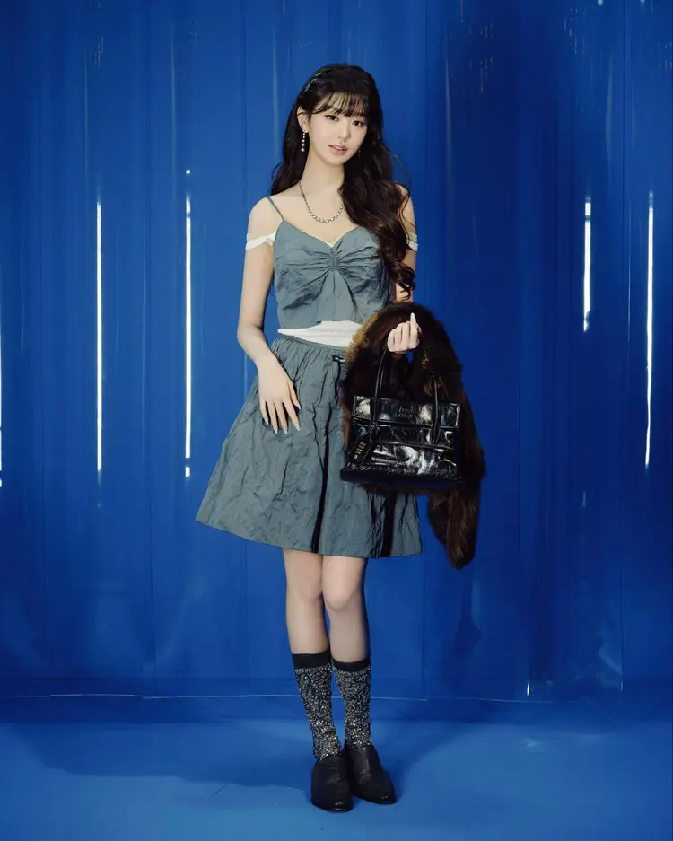วอนยองในงาน Miu Miu Spring/Summer 2026 ณ ปารีส การปรากฏตัวที่สะกดทุกสายตา ✨