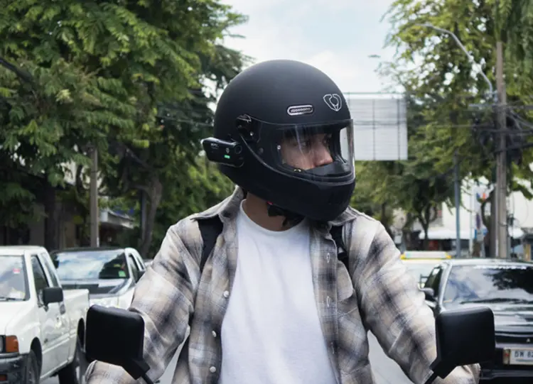 กล้องติดหมวกกันน็อก MUFU คู่ใจสายซิ่ง: เทคโนโลยีเล็กๆ ที่ช่วยบันทึกทุกการเดินทาง