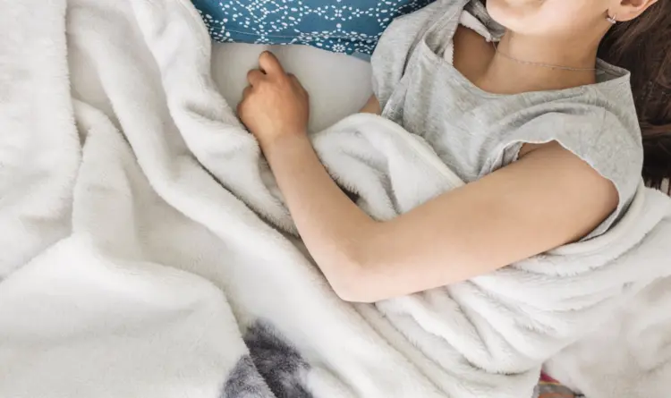 “ผ้าห่ม” ไอเท็มเรียบง่ายที่ไม่ธรรมดา อ้อมกอดแห่งความอบอุ่นที่คนทั้งโลกต้องมี