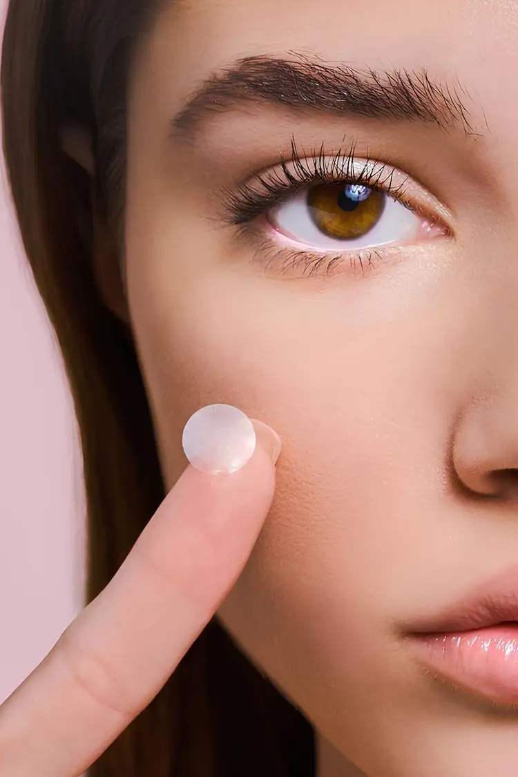 🌟 แผ่นแปะสิว (Acne Patch) ตัวช่วยลับของผิวใสที่คนยุคนี้ขาดไม่ได้