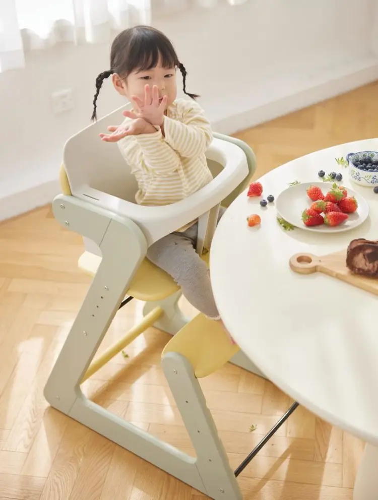 ตัวช่วยมื้ออาหารที่ทั้งปลอดภัย ใช้งานง่าย และโตไปพร้อมกับลูกน้อย