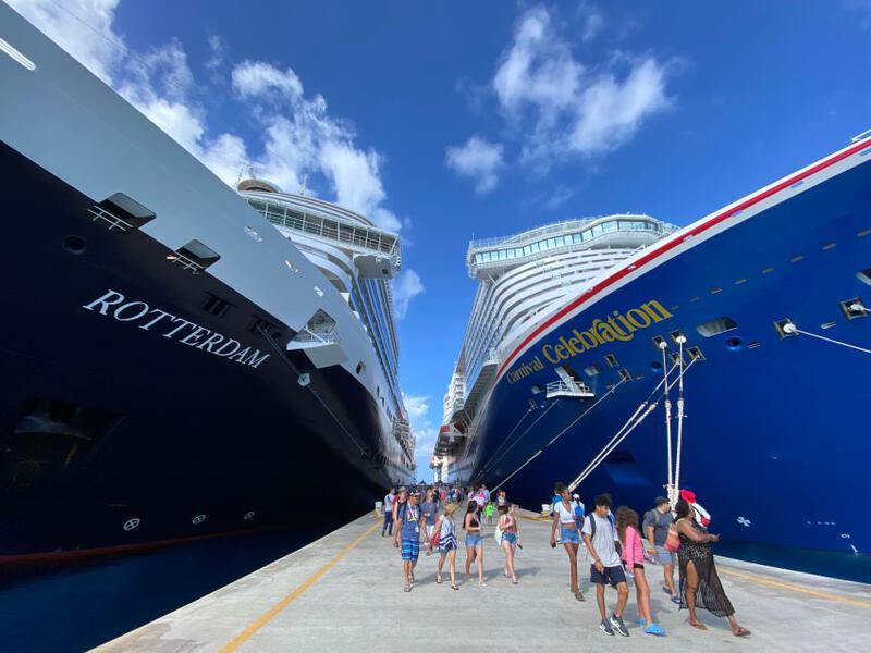 How Long Does It Take to Get Off a Cruise Ship? | Cruzely.com
