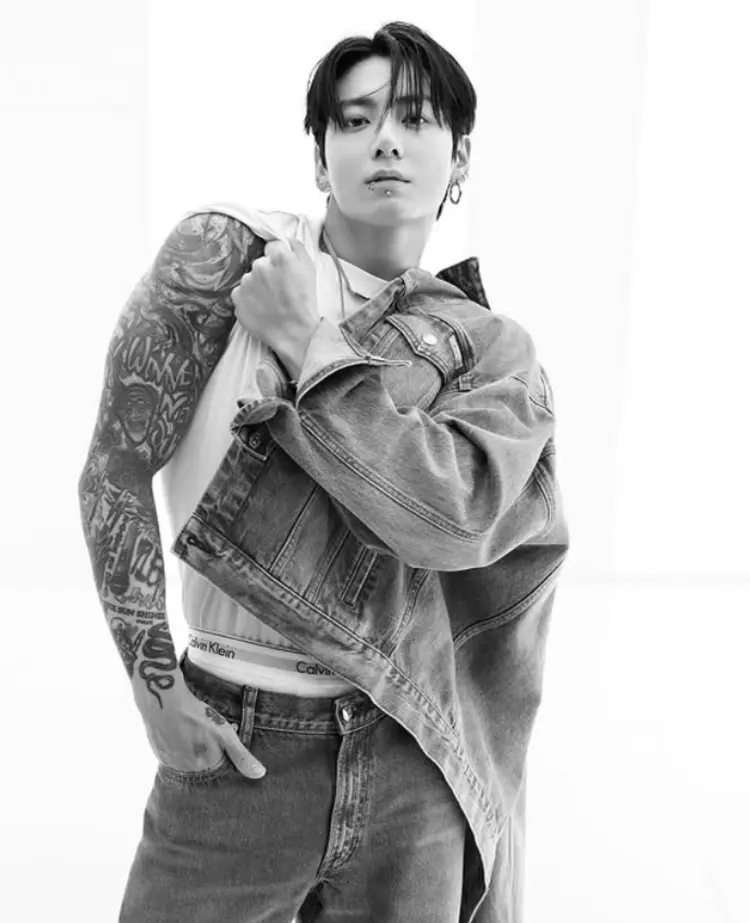 Jungkook แห่ง BTS กลับมาทวงบัลลังก์ความเท่ให้ Calvin Klein อีกครั้ง