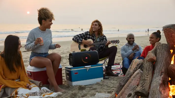 JBL PartyBox On The Go Essential ลำโพงปาร์ตี้ที่เกิดมาเพื่อความสนุก พกไปที่ไหน…บรรยากาศก็ลุกเป็นไฟ