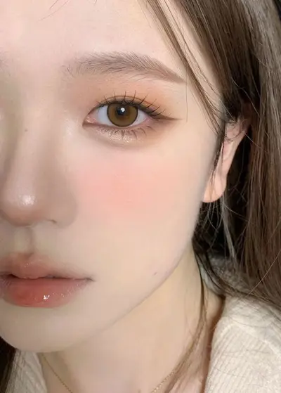 ทำไม “มาสคาร่า” ถึงจำเป็นกับชีวิต และทำไมมันถึงคอมพลีทลุคได้