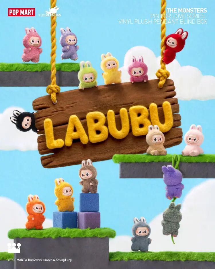 ✨น้องLabubuจิ๋ว " 𝐓𝐇𝐄 𝐌𝐎𝐍𝐒𝐓𝐄𝐑𝐒 𝐏𝐢𝐧 𝐟𝐨𝐫 𝐋𝐨𝐯𝐞 𝐒𝐞𝐫𝐢𝐞𝐬- 𝐕𝐢𝐧𝐲𝐥 𝐏𝐥𝐮𝐬𝐡 𝐏𝐞𝐧𝐝𝐚𝐧𝐭 𝐁𝐥𝐢𝐧𝐝 𝐁𝐨𝐱 "✨