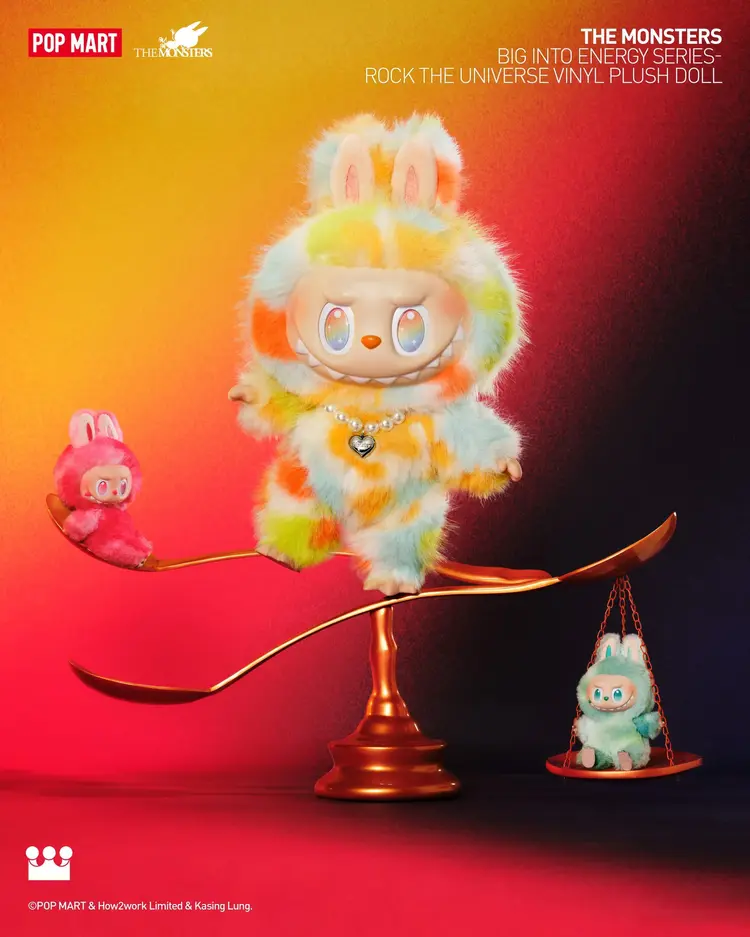 ✨ THE MONSTERS คอลเล็คชั่นใหม่: THE MONSTERS Big into Energy Series – ROCK THE UNIVERSE Vinyl Plush Doll ✨