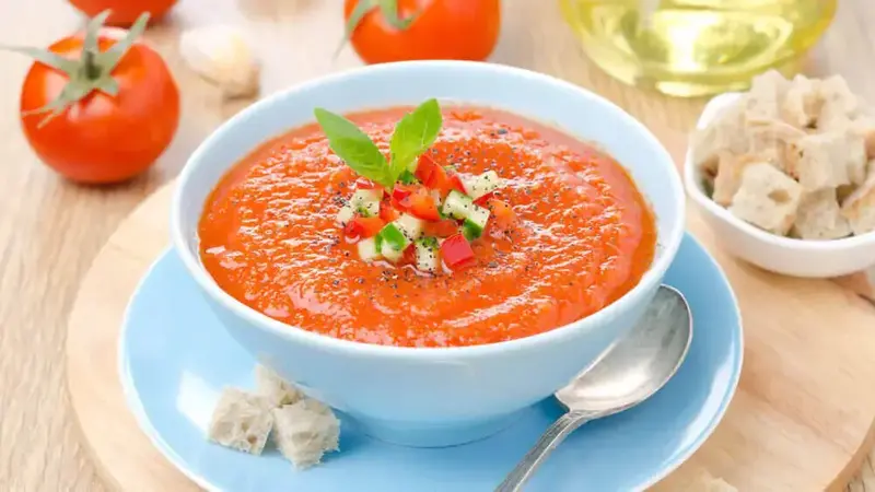 รู้จัก Gazpacho ซุปมะเขือเทศเย็นจากสเปน อาหารดับร้อน กับประวัติที่น่าสนใจ