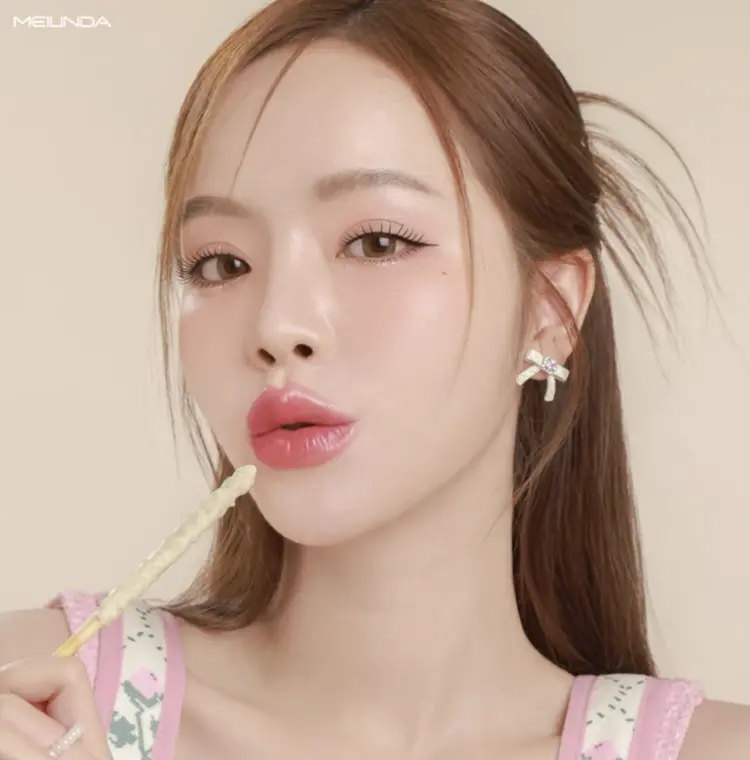 💄 เทคนิคทาลิปให้ปัง! เมื่อ"ลิปสติก" จับคู่กับ "ลิปไลเนอร์"