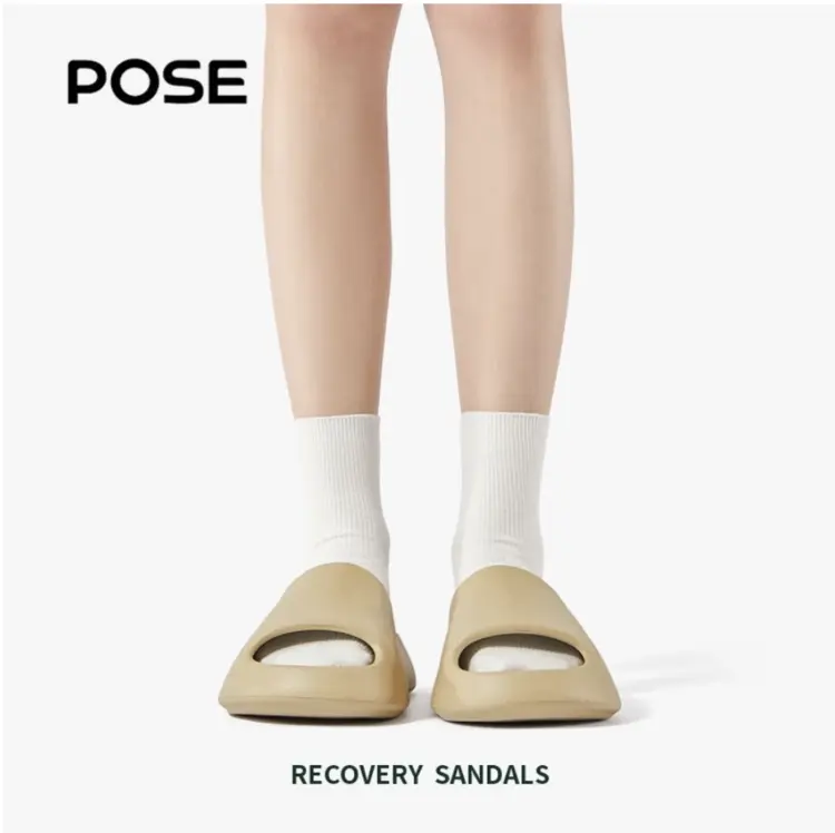 POSEE รองเท้าแตะ “เหยียบขี้” ที่ทำให้ชีวิตเบาสบายขึ้น