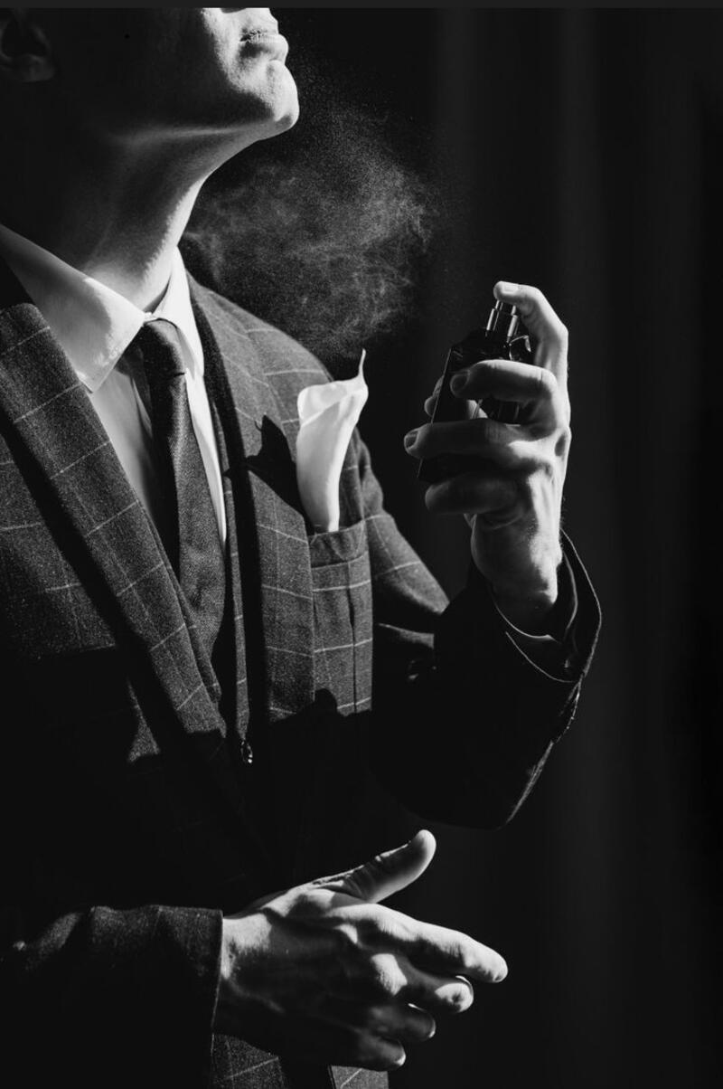 รูปพินเรื่องราว