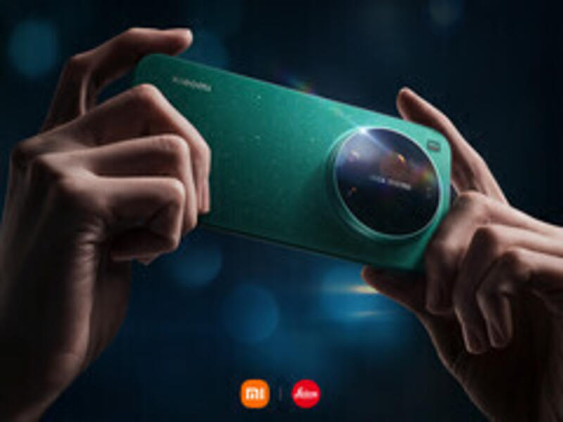 The Xiaomi 17 Ultra will launch in China on December 25. Pictured: a promo picture showcasing the Starry Green colorway of the phone. (Image source: Xiaomi)
