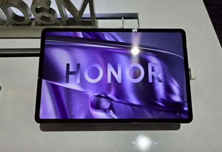 พาชม HONOR Pad 9 แท็ปเล็ต รองรับปากกา สเปกดี เปิดราคาที่ 10,990 บาท