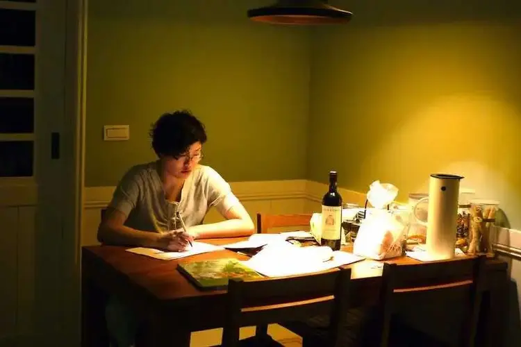 แม้ว่าหลายคนจะนอนดึก แต่อย่าลืมว่ามันคือการทำลายสุขภาพ+