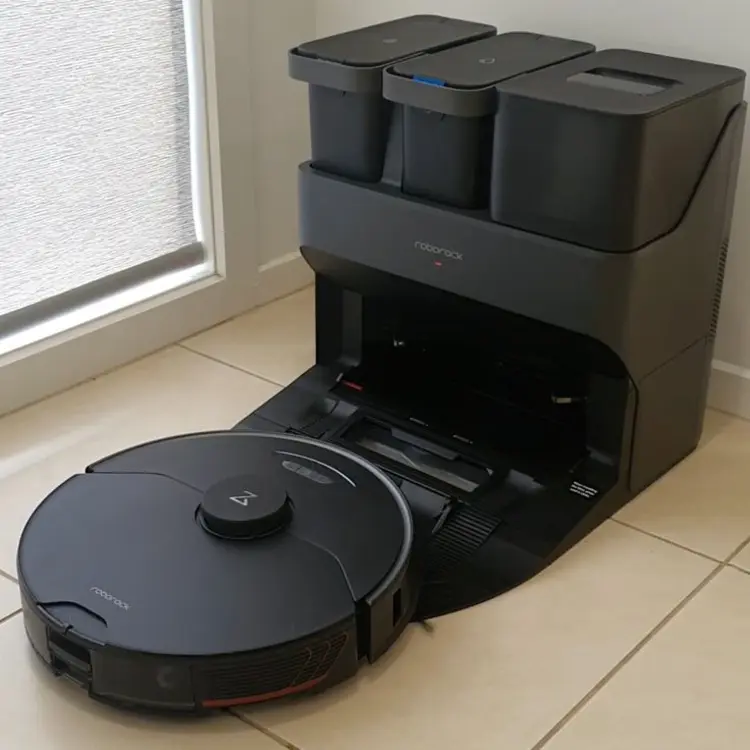 🤖 หุ่นยนต์ดูดฝุ่นอัจฉริยะ – บ้านสะอาดแม้ไม่อยู่บ้าน