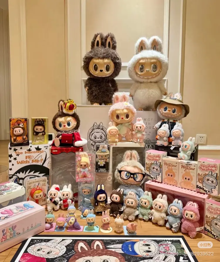 มารู้จักPOPMARTไอเท็มสุดฮิตที่สุดในตอนนี้!